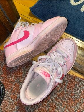 Nike Kids Pink and Hot Pink Low-Top Sneakers